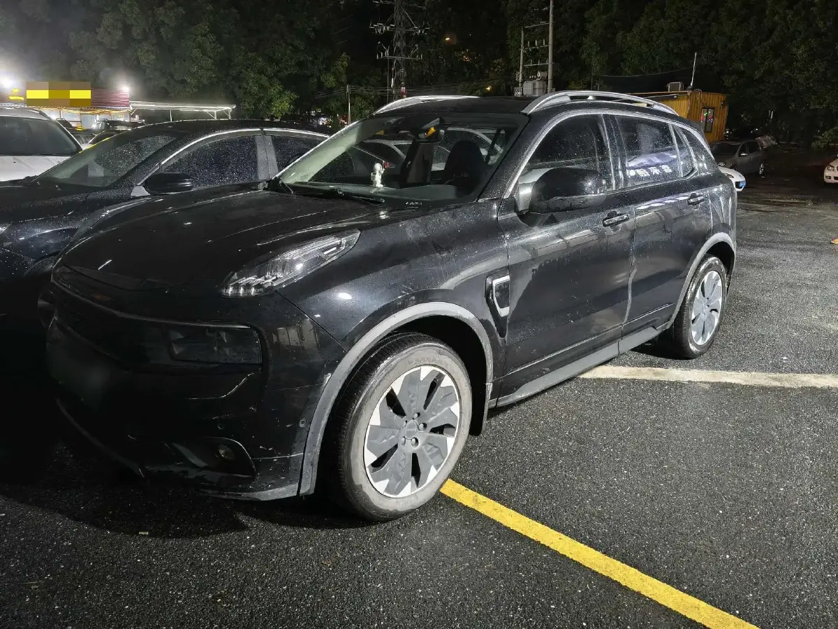 2018 LYNK&CO 01 EM-P 1.5T 180HP L3 7DCT PHEV 9.4KWH