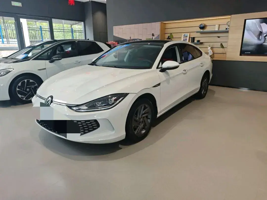 2025 Volkswagen Lamando 1.4T 150HP L4 7DCT