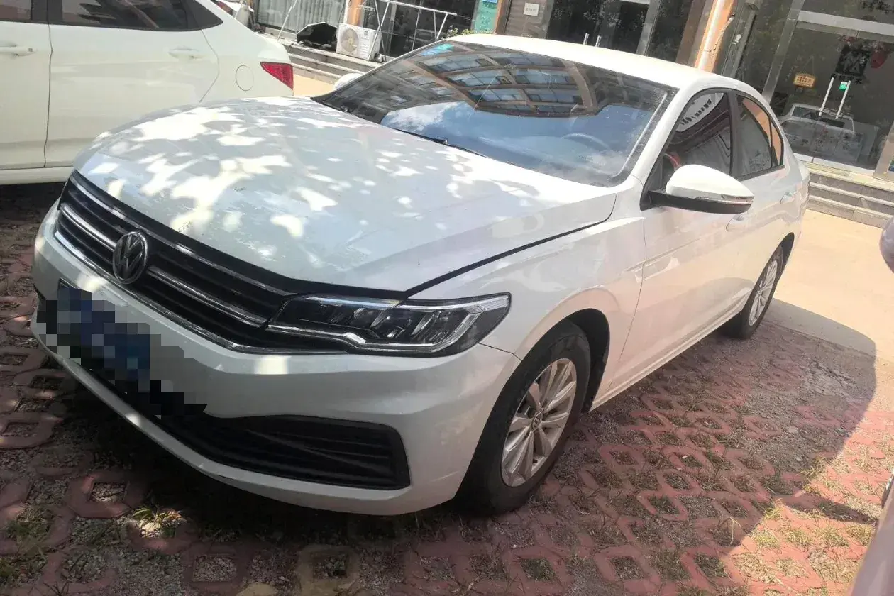 2020 Volkswagen Bora 1.5L 113HP L4 5MT