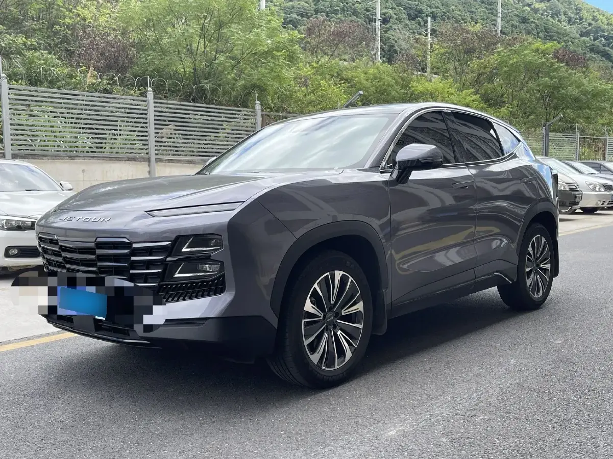 2022 Jetour DASHING 1.6T 197HP L4 7DCT