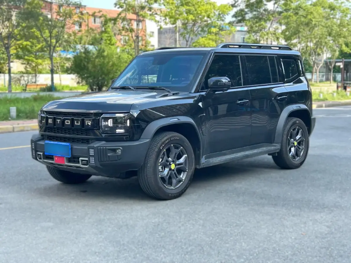 2023 Jetour Traveller 2.0T 254HP L4 7DCT