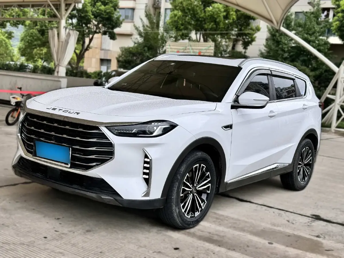2022 Jetour X70 Plus 1.5T 156HP L4 CVT
