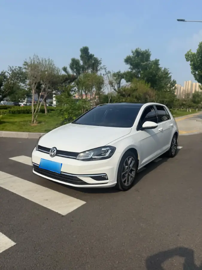 2020 Volkswagen Golf 1.4T 150HP L4 7DCT