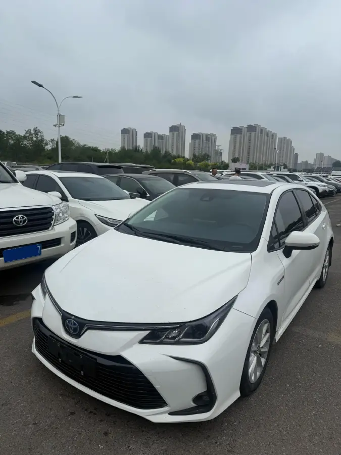 2021 Toyota Corolla 1.8L 98HP L4 E-CVT Hybrid