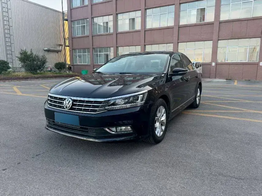 2016 Volkswagen Passat 1.8T 180HP L4 7DCT
