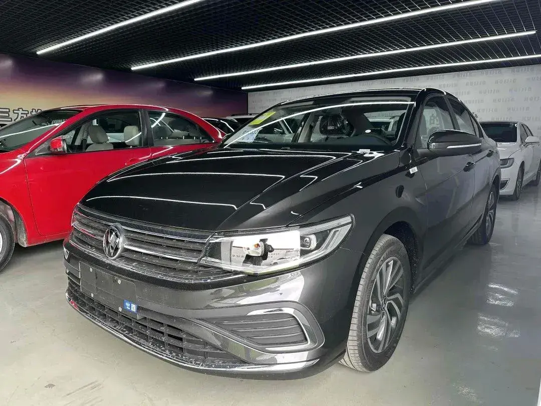 2025 Volkswagen Bora 1.2T 116HP L4 7DCT