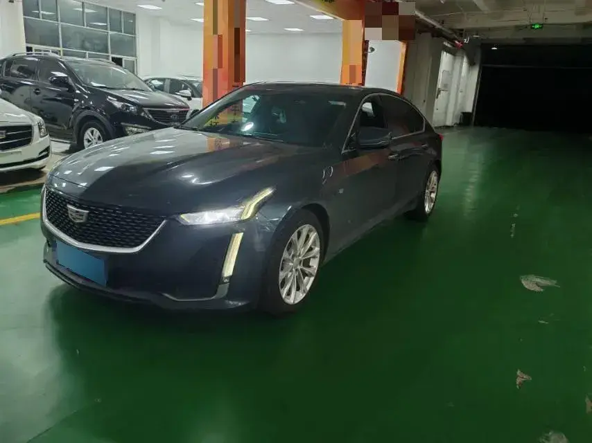 2022 Cadillac CT5 2.0T 237HP L4 10AT