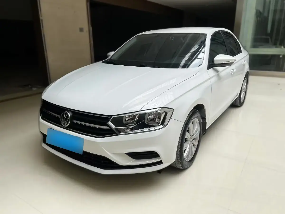 2019 Volkswagen Bora 1.5L 112HP L4 6AT