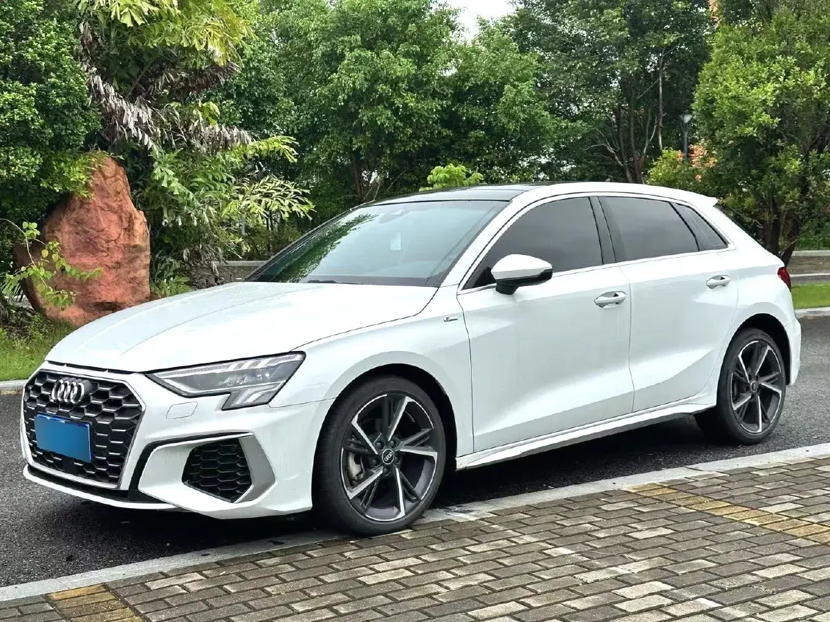2022 Audi A3 1.4T 150HP L4 7DCT