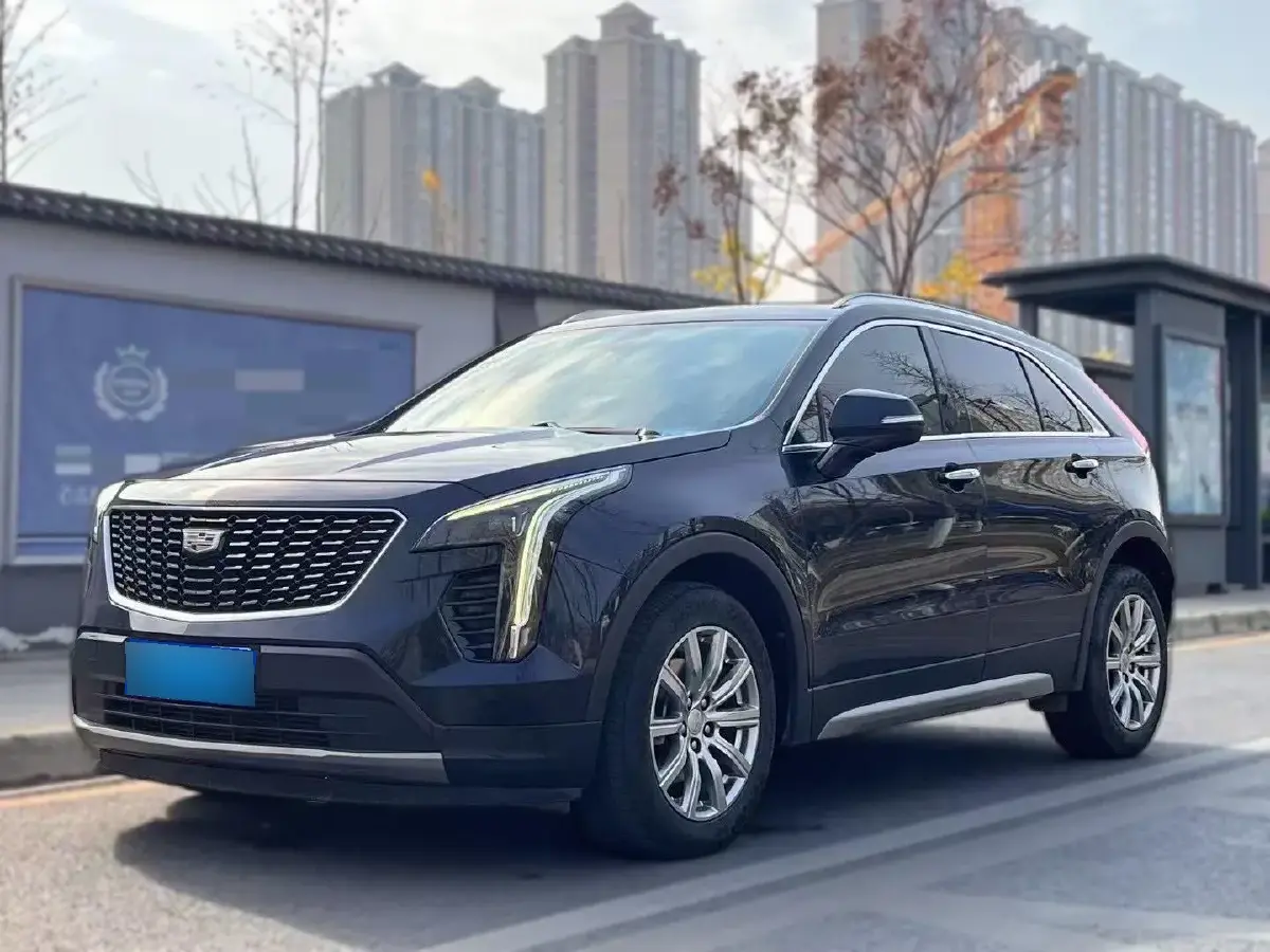 2020 Cadillac XT4 2.0T 241HP L4 9AT