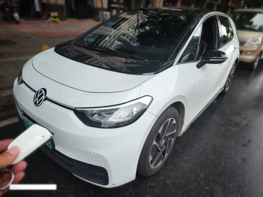 2024 Volkswagen ID.3 BEV 52.8KWH
