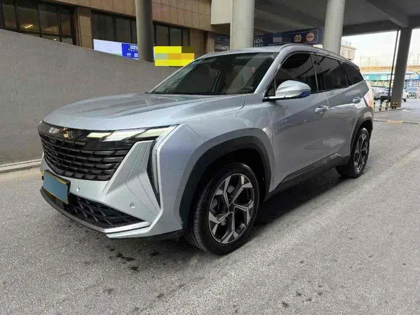 2023 Geely StarRay 2.0T 218HP L4 7DCT