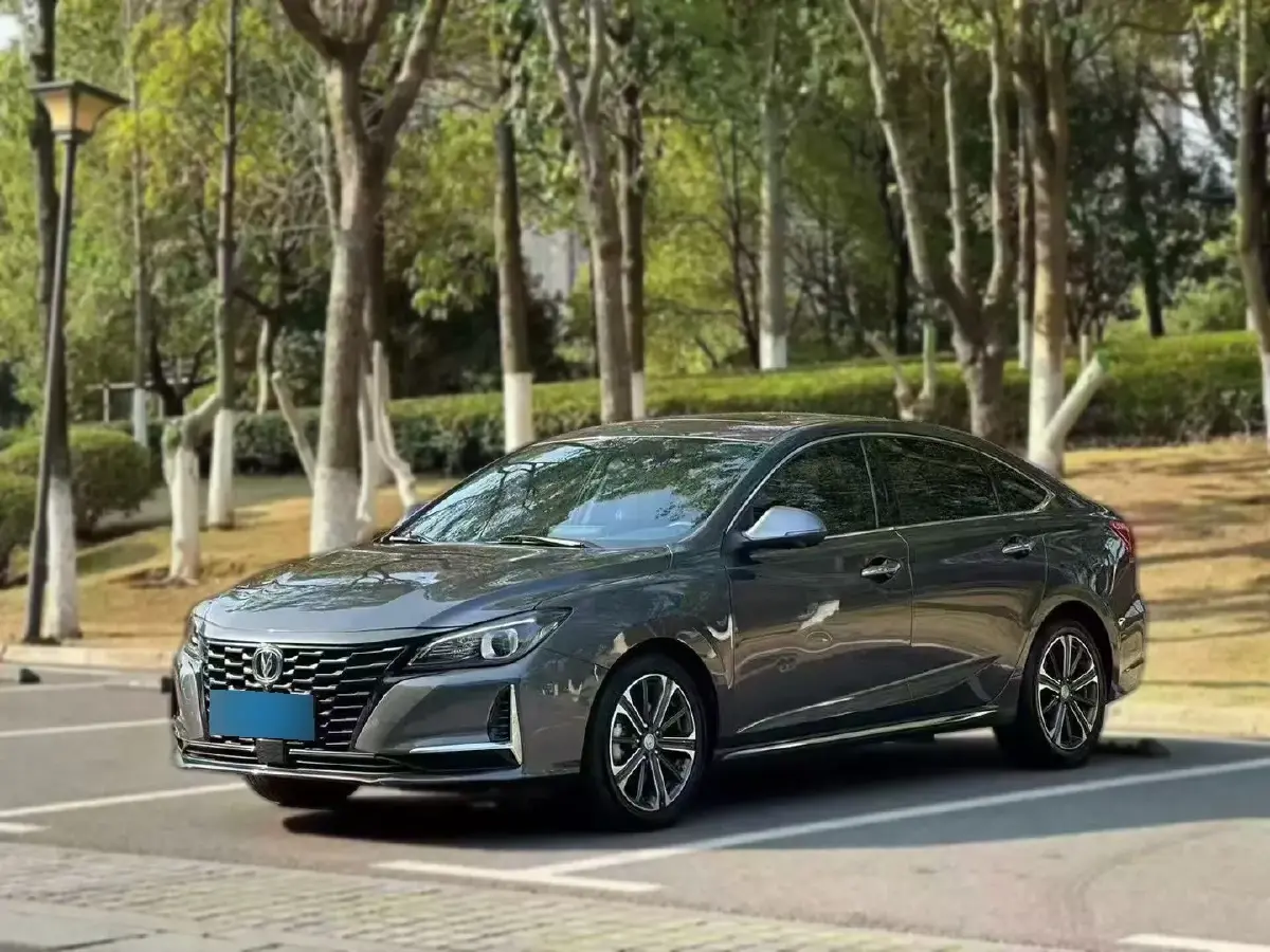 2022 ChangAn Raeton CC 1.5T 188HP L4 7DCT