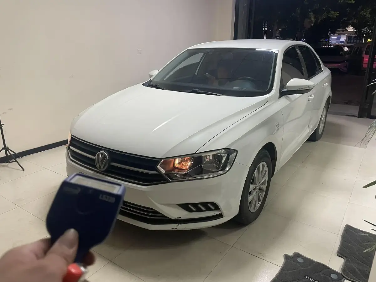 2018 Volkswagen Bora 1.5L 110HP L4 6AT