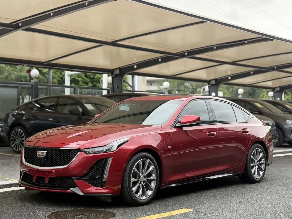 2020 Cadillac CT5 2.0T 237HP L4 10AT