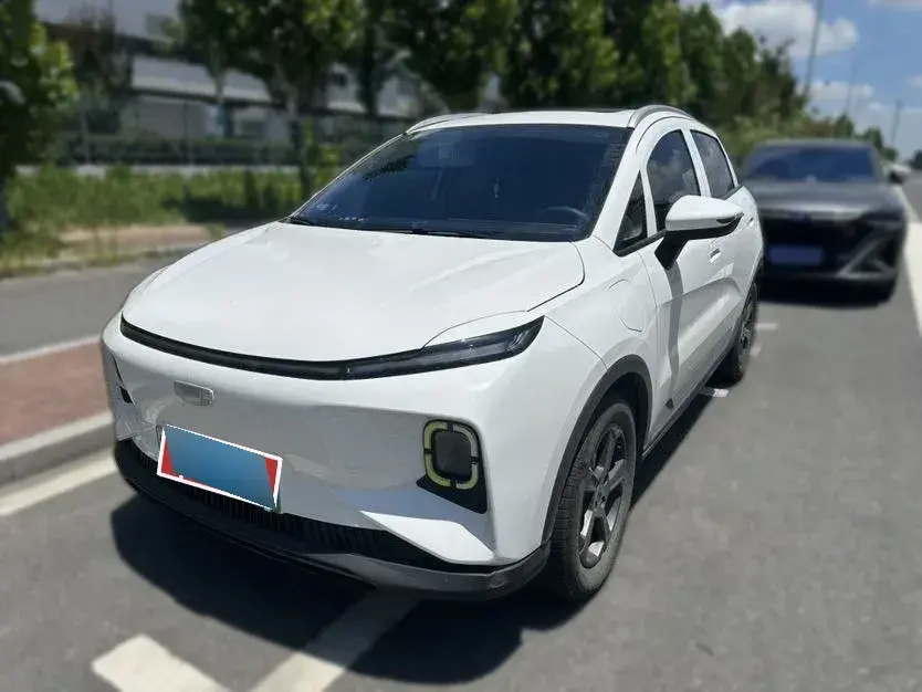 2023 Geometry E BEV 39.4KWH