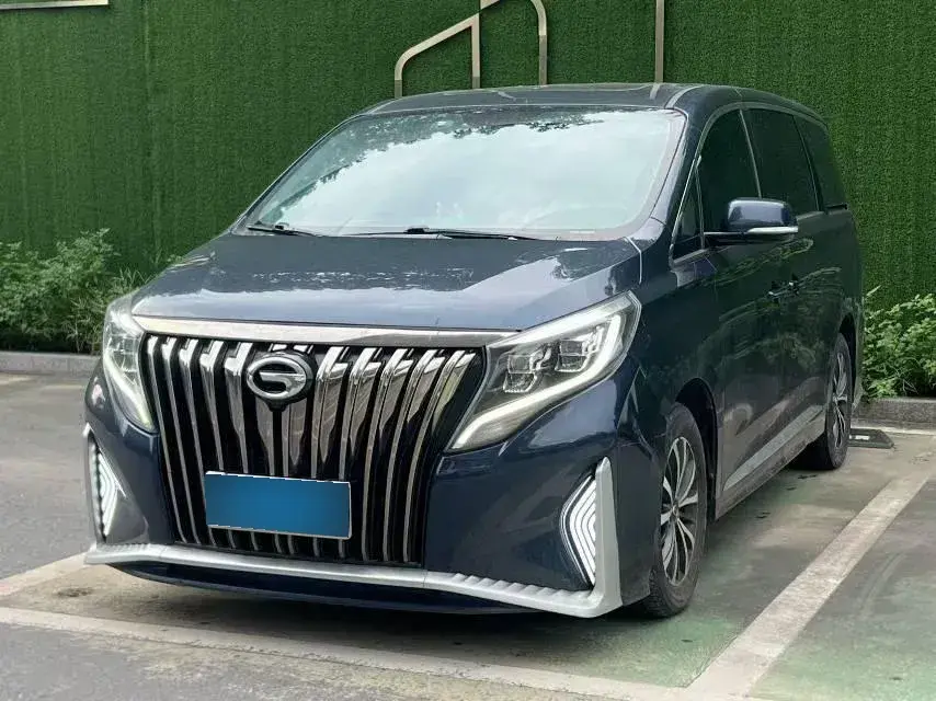 2021 GAC Trumpchi M8 2.0T 252HP L4 8AT