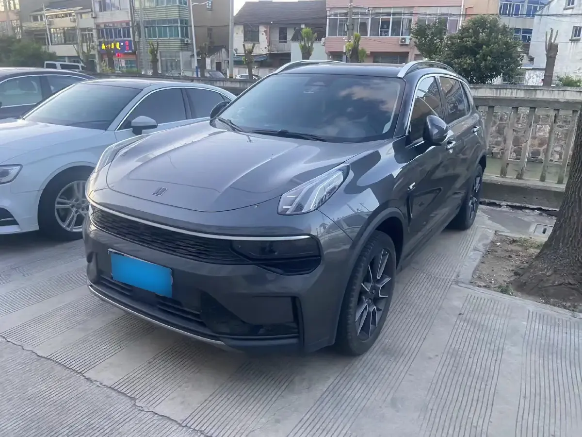 2023 LYNK&CO 01 2.0T 254HP L4 8AT