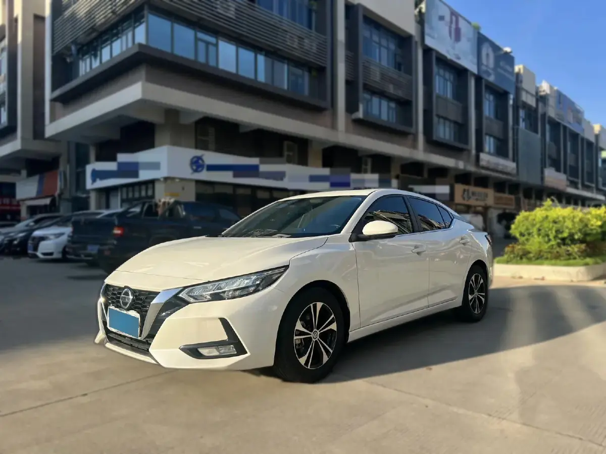 2022 Nissan Sylphy 1.6L 135HP L4 CVT