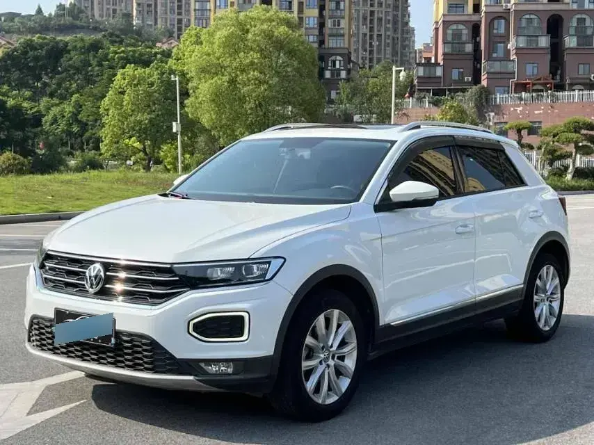 2018 Volkswagen T-Roc 1.4T 150HP L4 7DCT