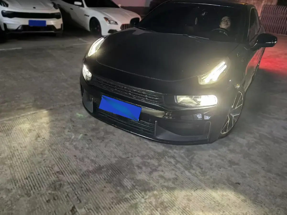 2022 LYNK&CO 03 2.0T 190HP L4 7DCT