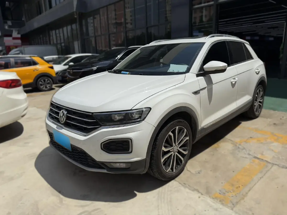 2019 Volkswagen T-Roc 1.4T 150HP L4 7DCT