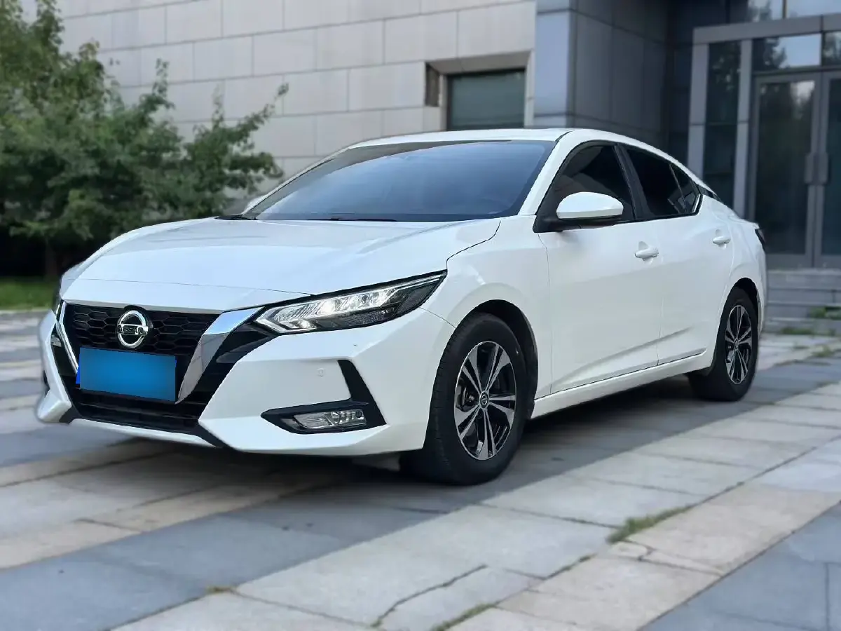 2022 Nissan Sylphy 1.6L 135HP L4 CVT