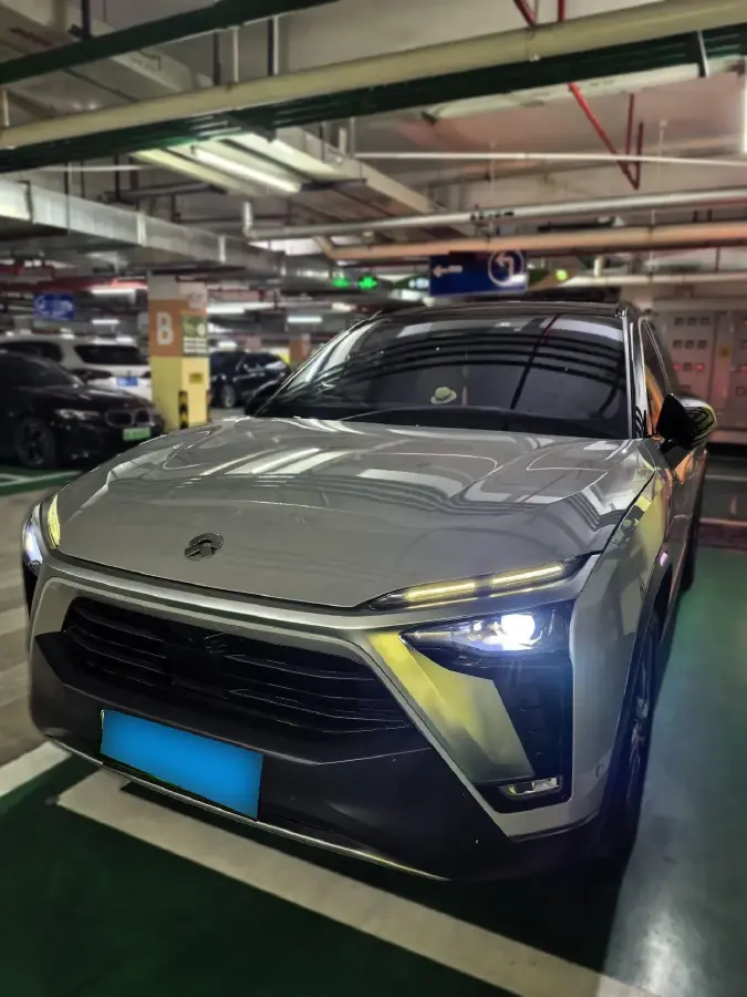 2022 NIO ES8 BEV 100KWH