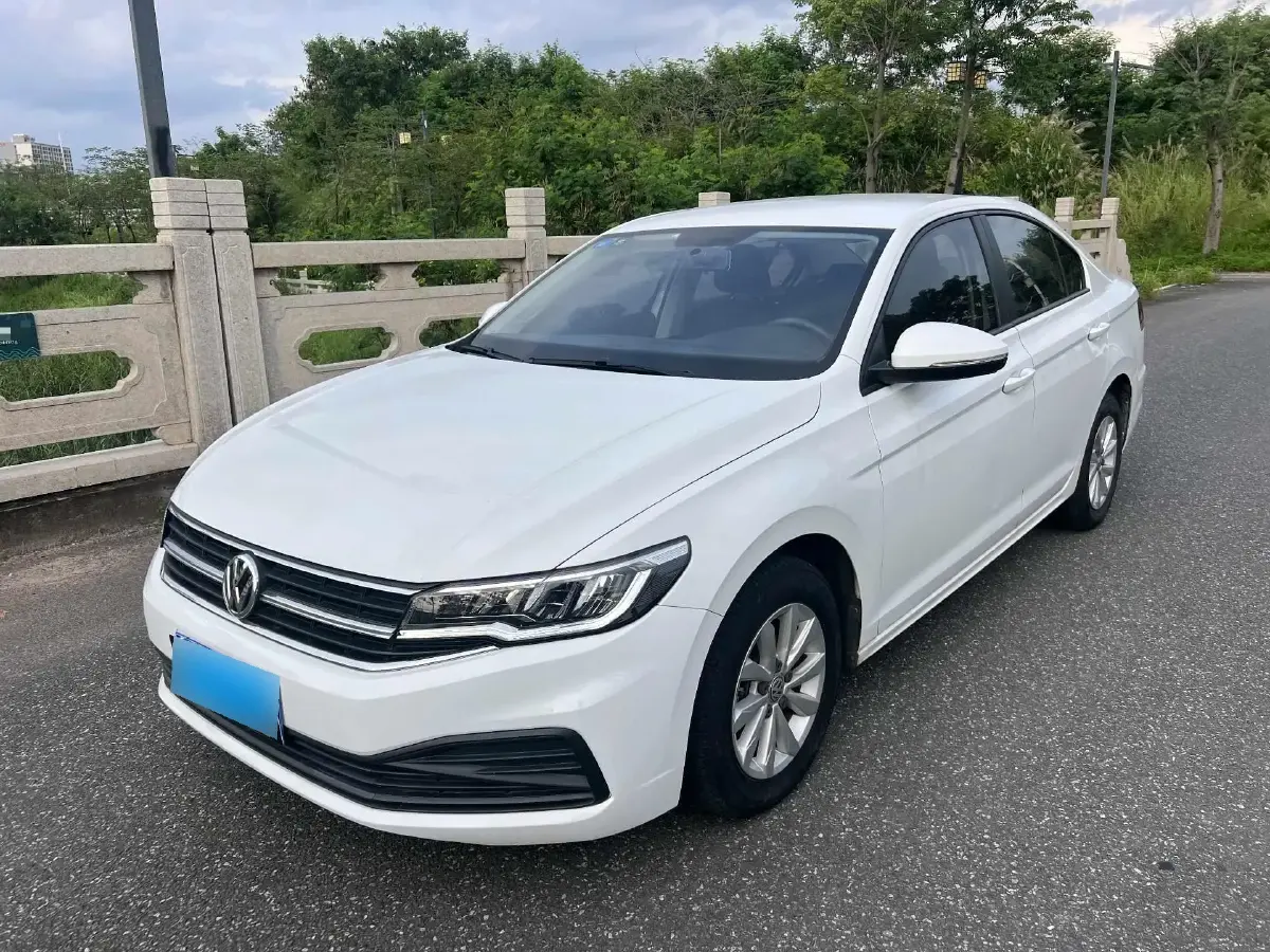 2019 Volkswagen Bora 1.5L 112HP L4 6AT