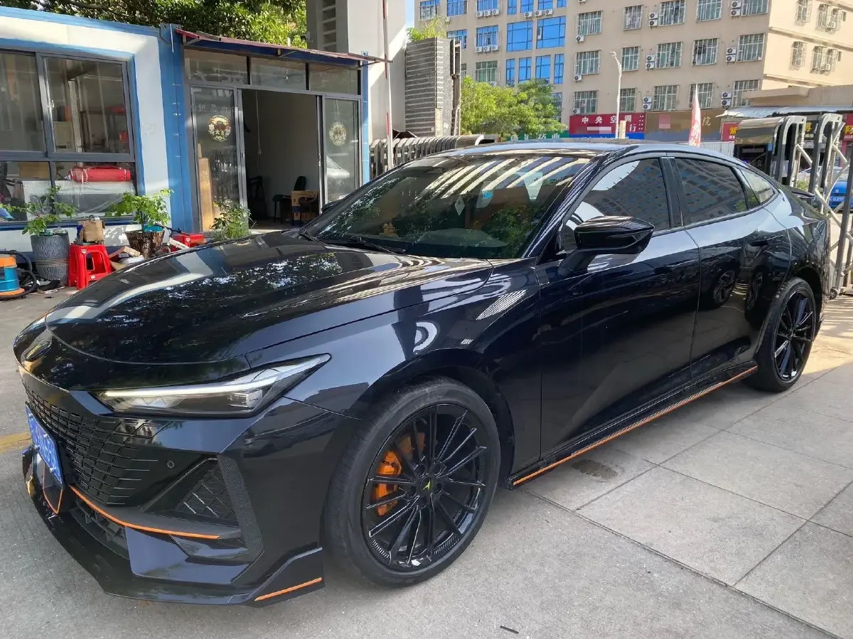 2022 ChangAn UNI-V 1.5T 188HP L4 7DCT