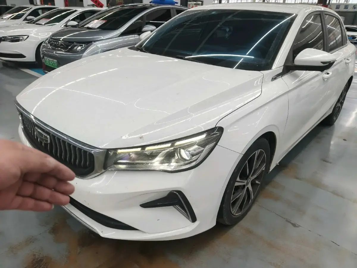 2022 Geely Emgrand L 1.4T 141HP L4 CVT