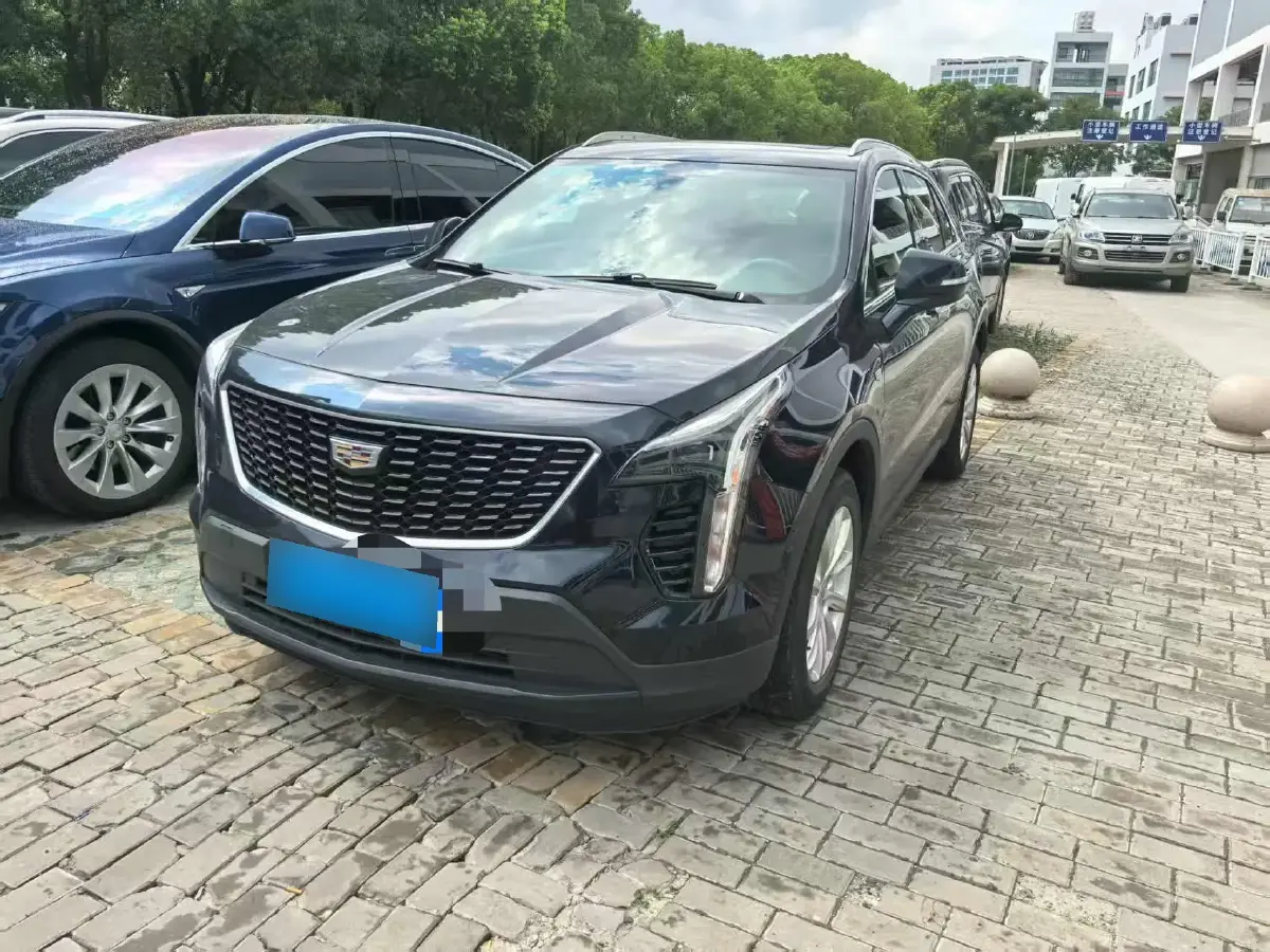 2020 Cadillac XT4 2.0T 237HP L4 9AT