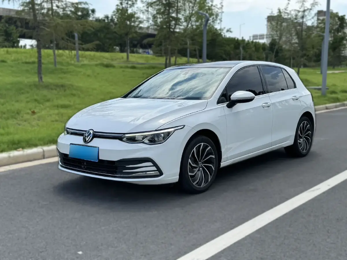 2023 Volkswagen Golf 1.4T 150HP L4 7DCT