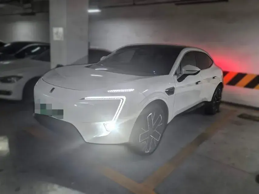 2023 Avatr 11 BEV 90KWH