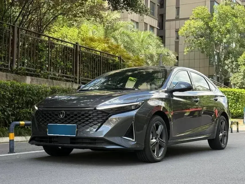 2023 ChangAn Raeton Plus 1.5T 188HP L4 7DCT