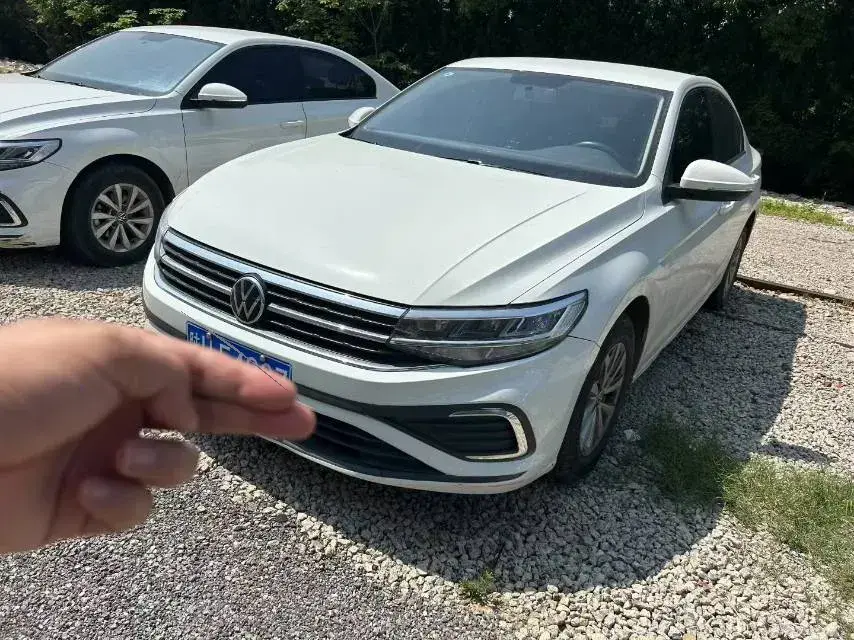 2023 Volkswagen Bora 1.2T 116HP L4 5MT