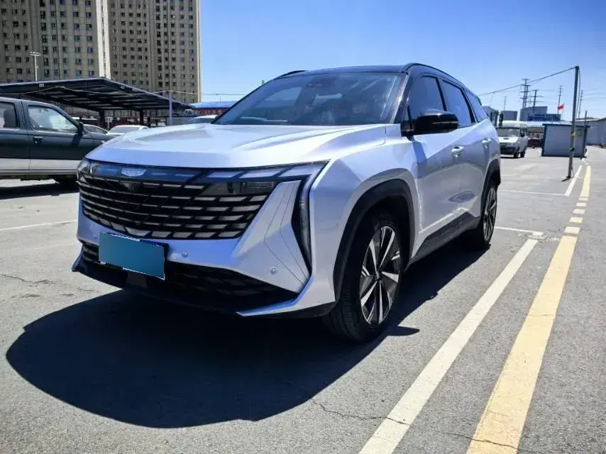 2023 Geely StarRay 1.5T 181HP L4 7DCT