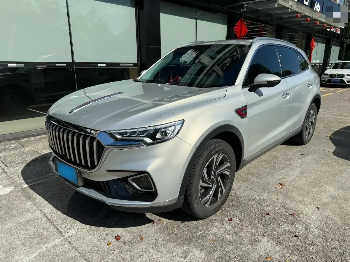 2022 HongQi HS5 2.0T 224HP L4 6AT