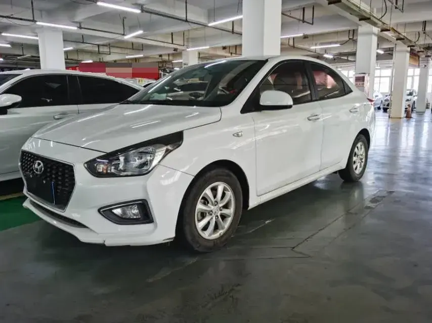 2017 Hyundai Reina 1.4L 95HP L4 4AT