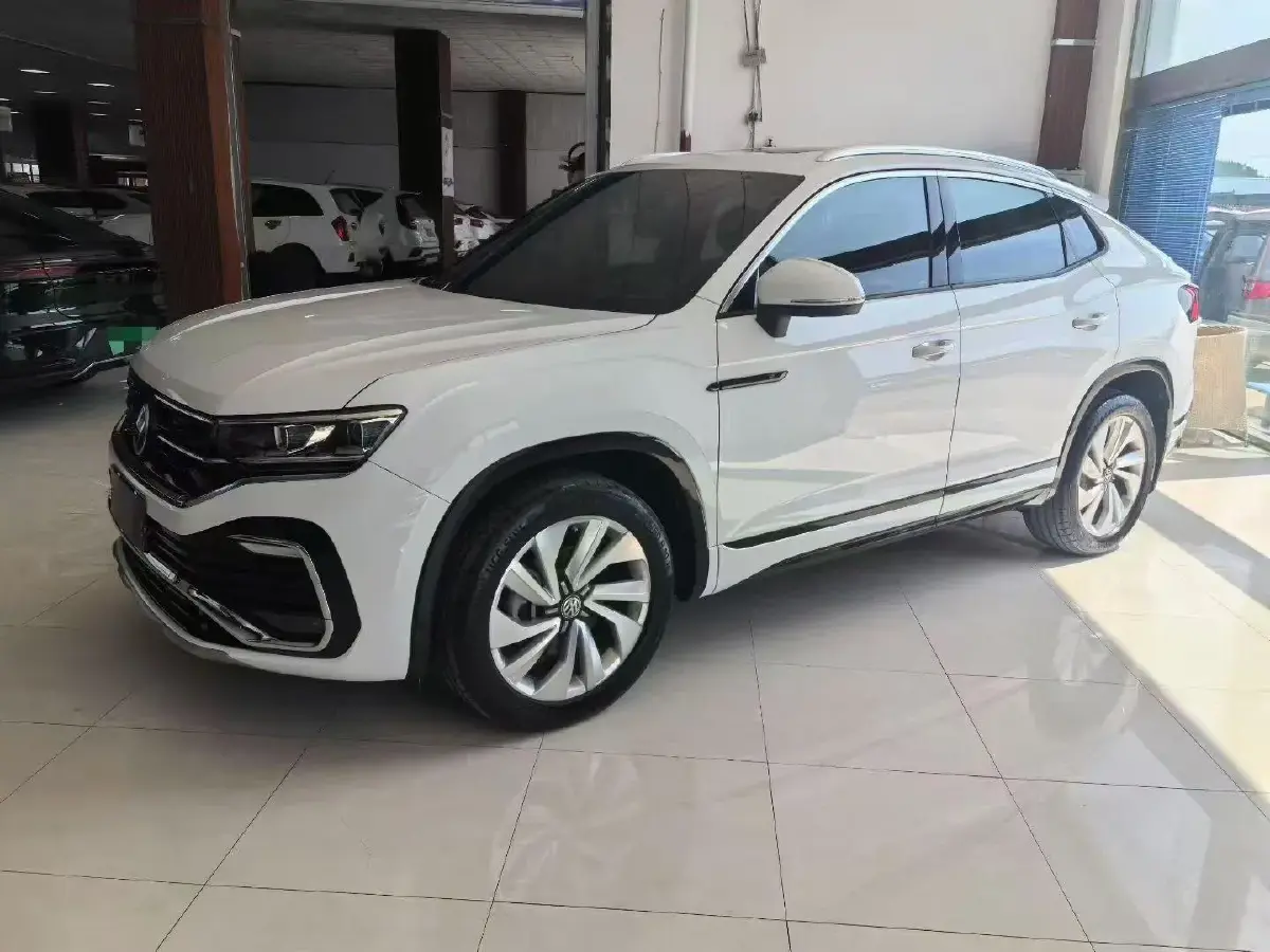 2020 Volkswagen Tayron X 2.0T 186HP L4 7DCT