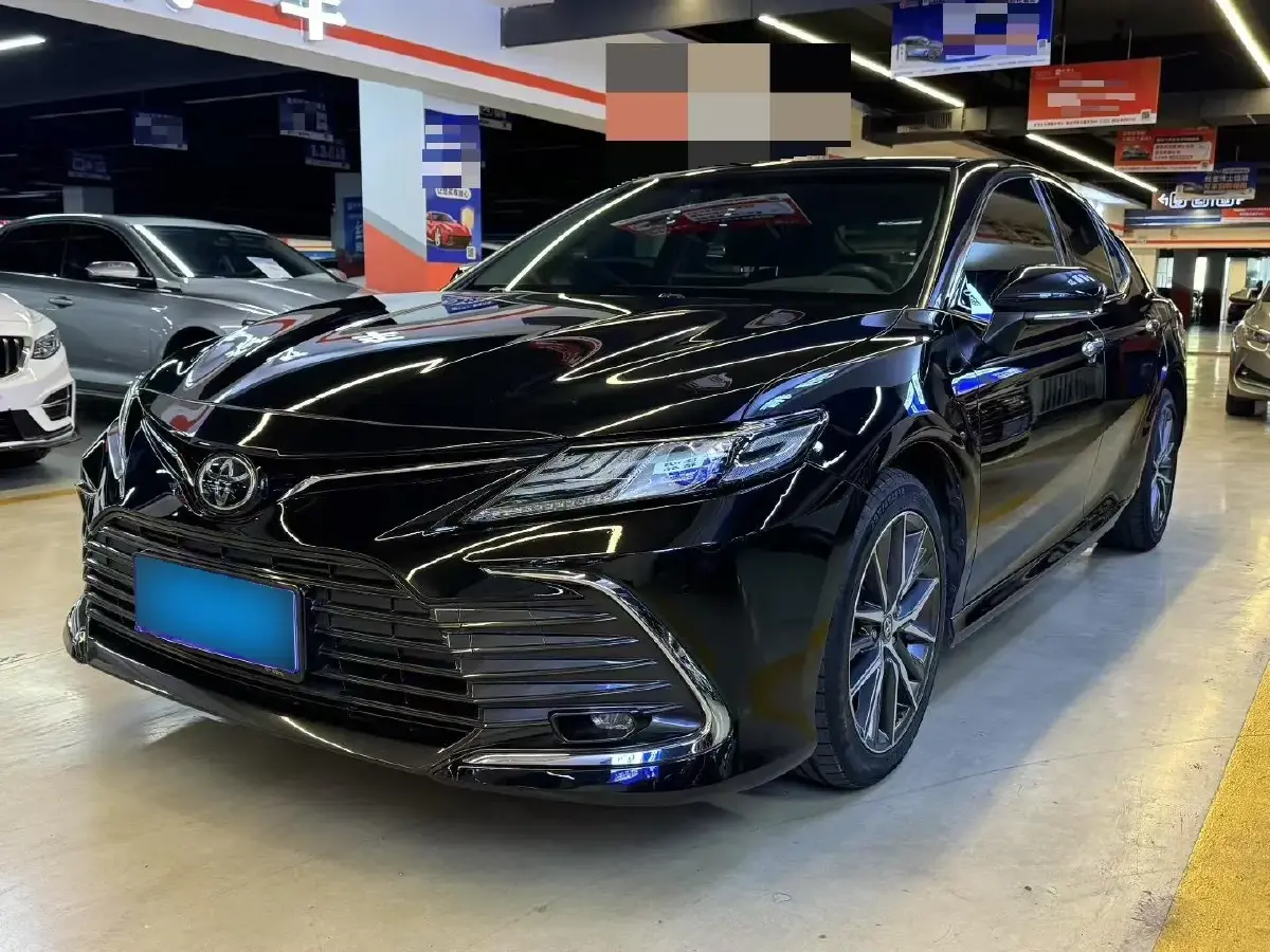 2021 Toyota Camry 2.5L 209HP L4 8AT