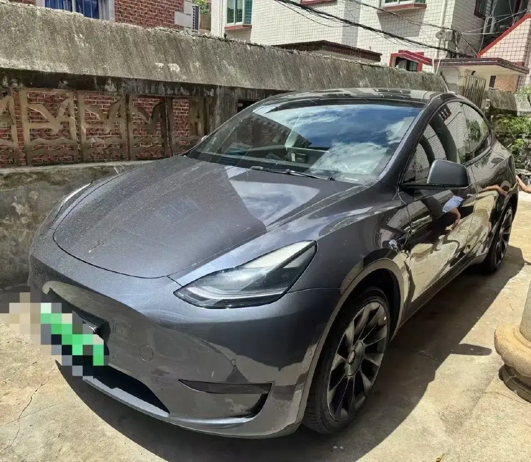 2022 Tesla Model Y BEV 60KWH