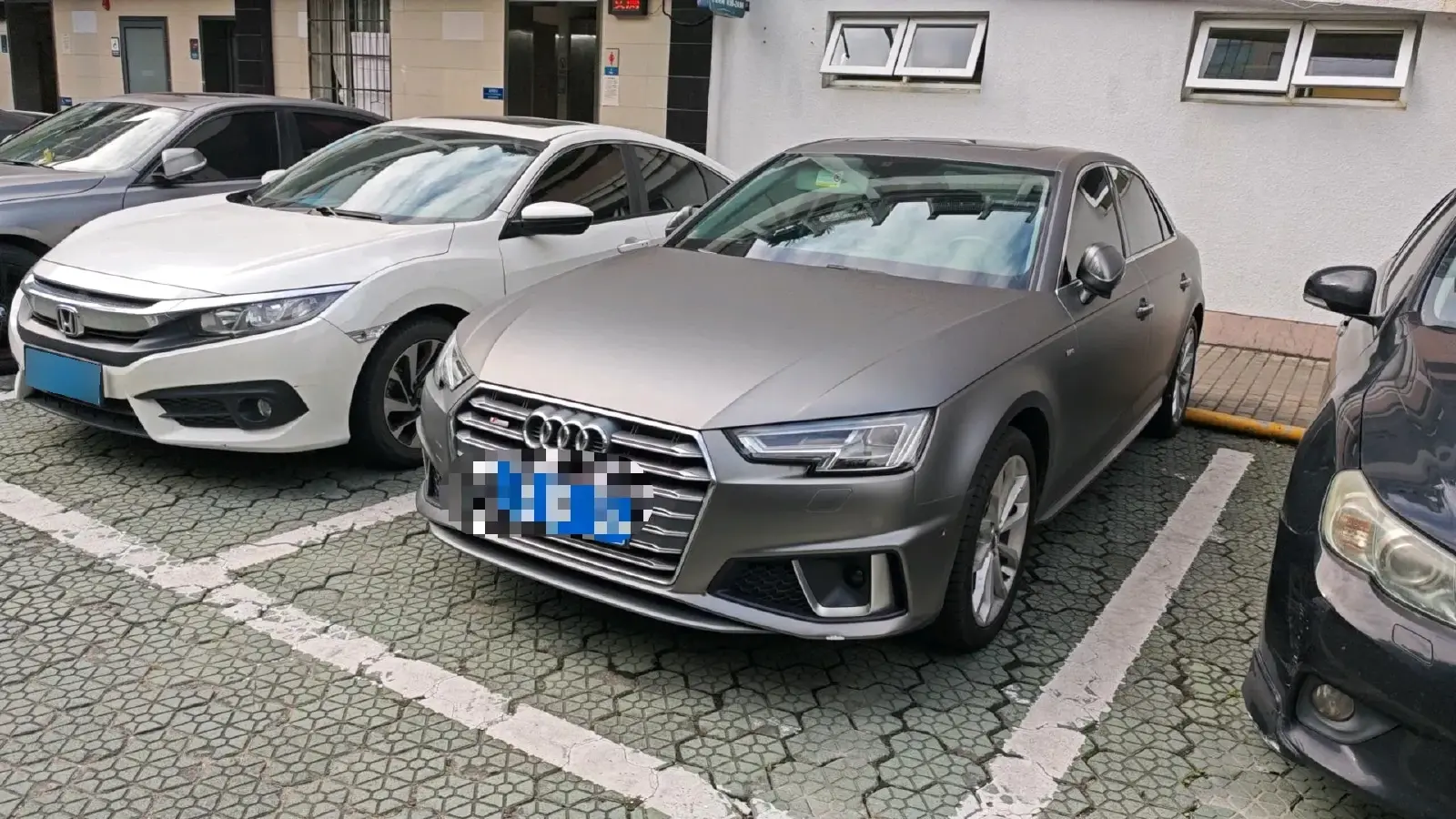 2019 Audi A4L 2.0T 190HP L4 7DCT