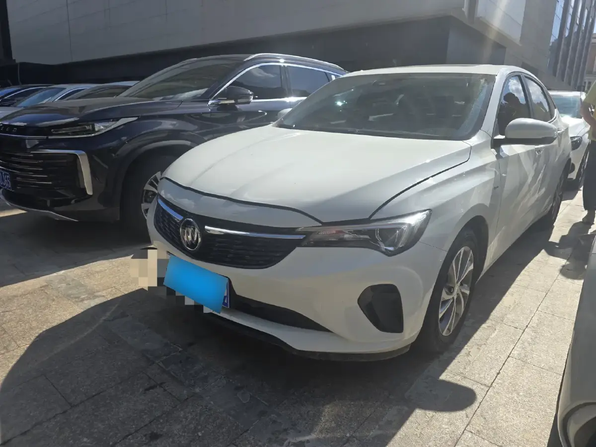 2023 Buick Verano 1.5T 184HP L4 CVT