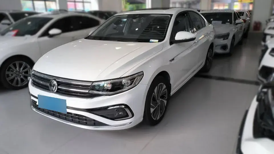 2023 Volkswagen Bora 1.4T 150HP L4 7DCT