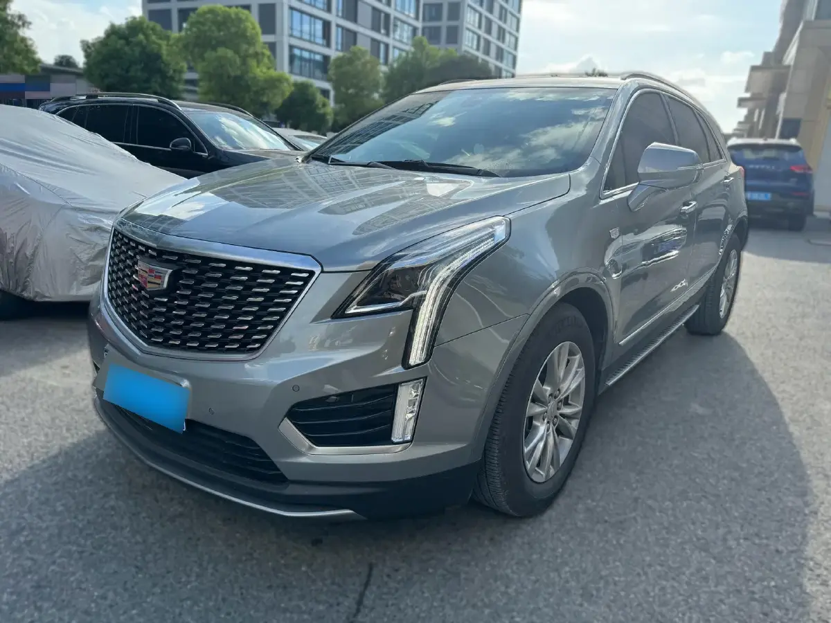 2022 Cadillac XT5 2.0T 237HP L4 9AT