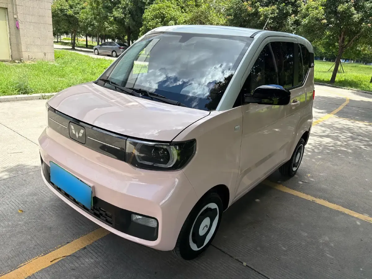 2022 WuLing HongGuang MINI EV BEV 13.9KWH