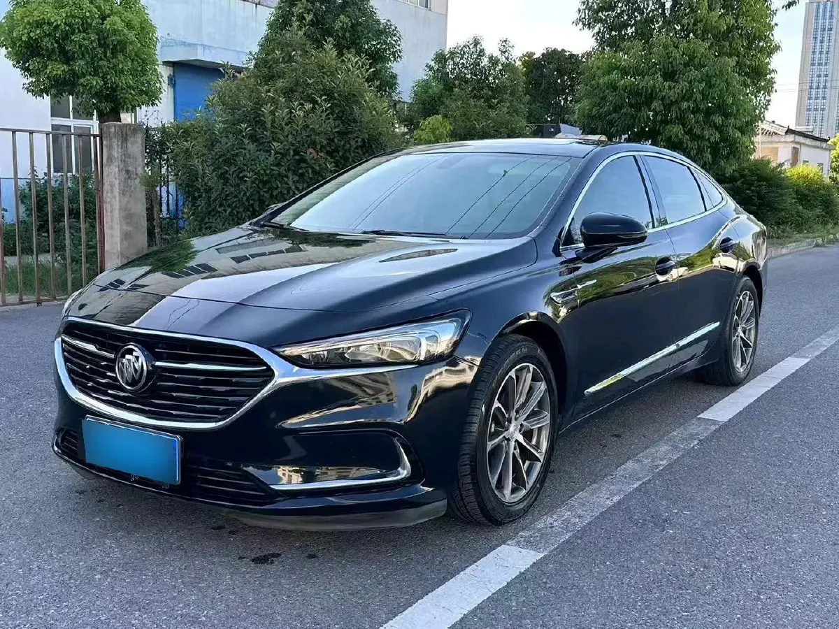 2019 Buick Larcosse 2.0T 241HP L4 9AT