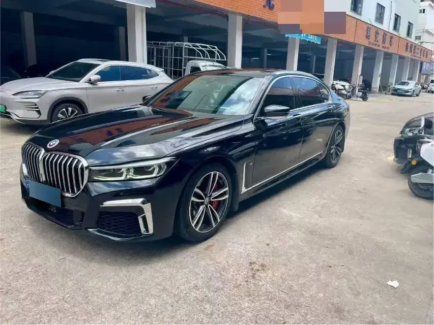 2021 BMW 7 Series 2.0T 265HP L4 8AT