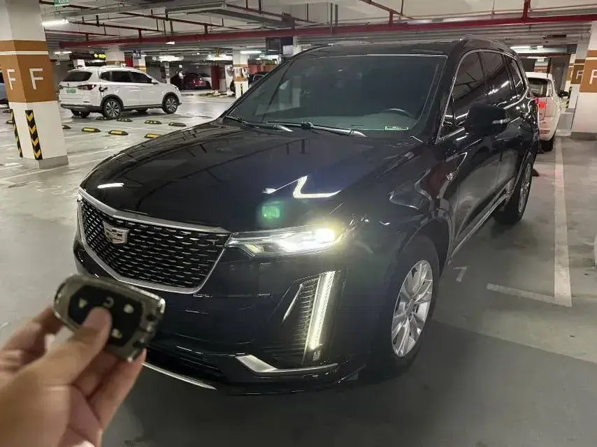 2021 Cadillac XT6 2.0T 237HP L4 9AT